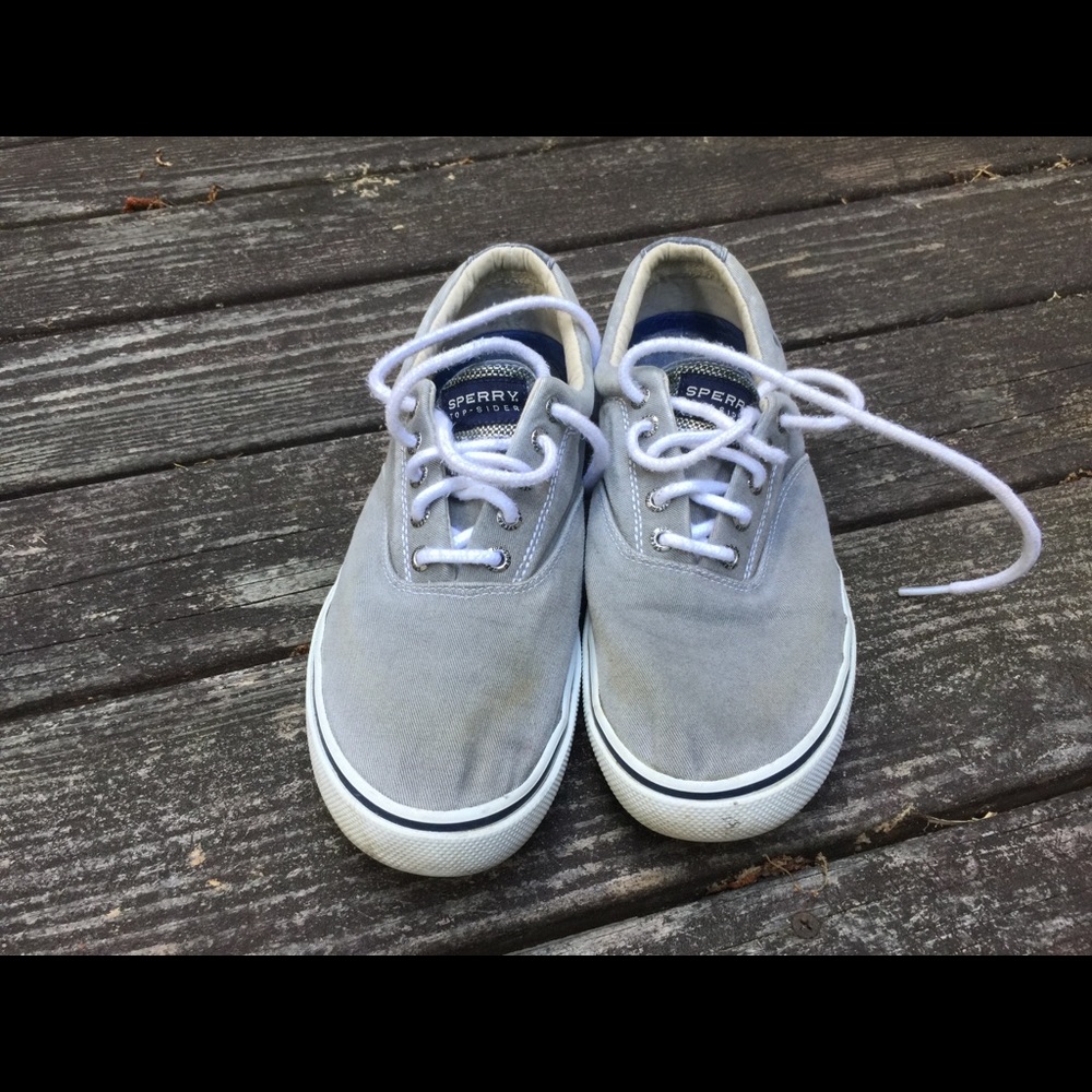 Sperry canvas boat shoes